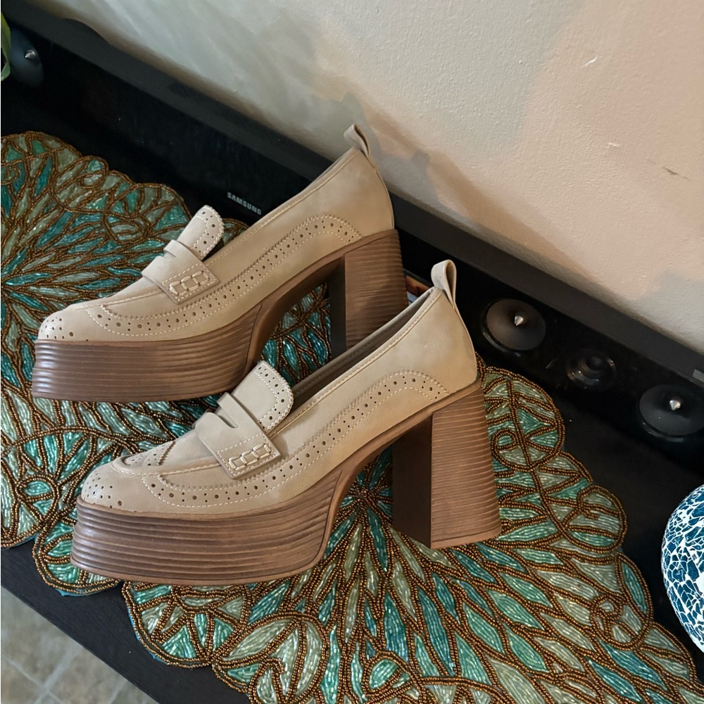 MIA Cream Women's Loafers - Picture 2 of 4